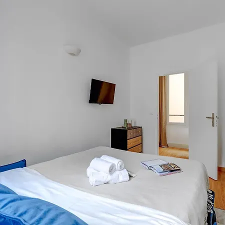Le Marais & Montorgueil - 2br - Cityapartmentstay Parigi